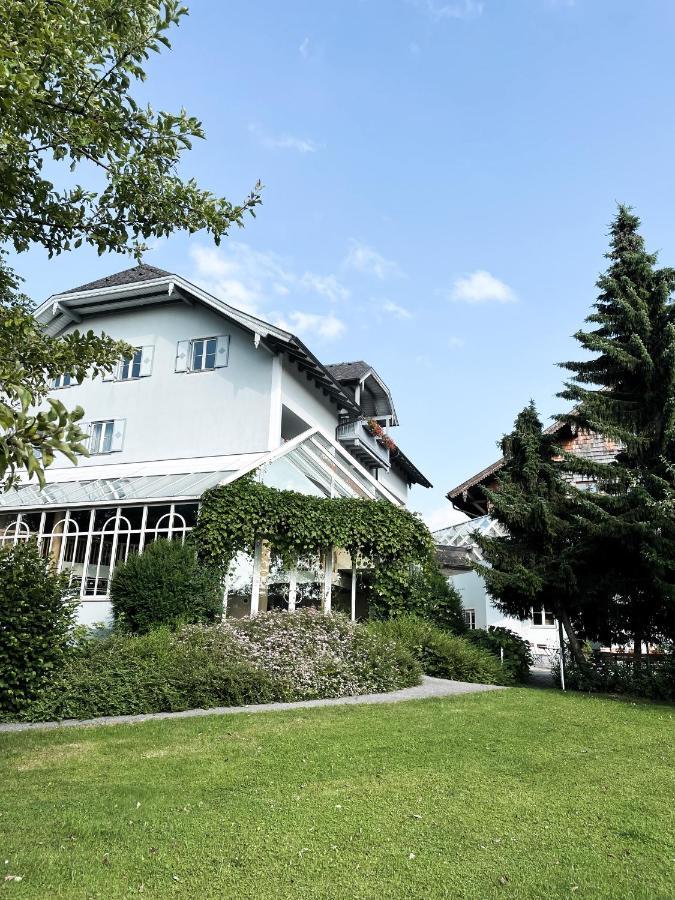 Landhotel Gschirnwirt Eugendorf Exterior photo